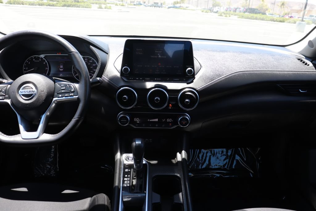 Used 2021 Nissan Sentra SV FWD image 15