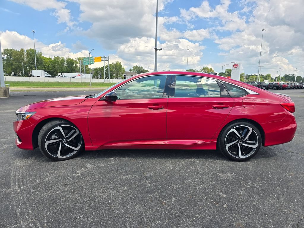 Used 2021 Honda Accord Sport image 11