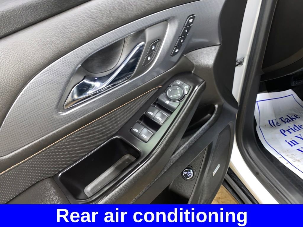 Used 2018 Chevrolet Traverse Premier w/ Redline Edition image 9