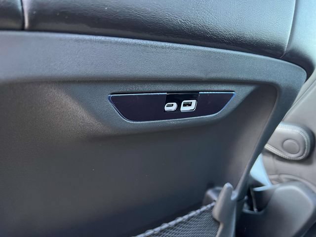 New 2026 Chrysler Pacifica Select FWD image 27