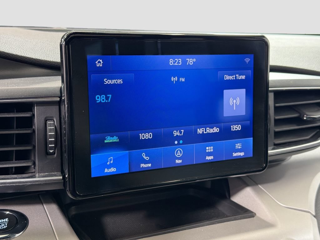 Used 2023 Ford Explorer XLT w/ Equipment Group 202A AWD/4WD image 16