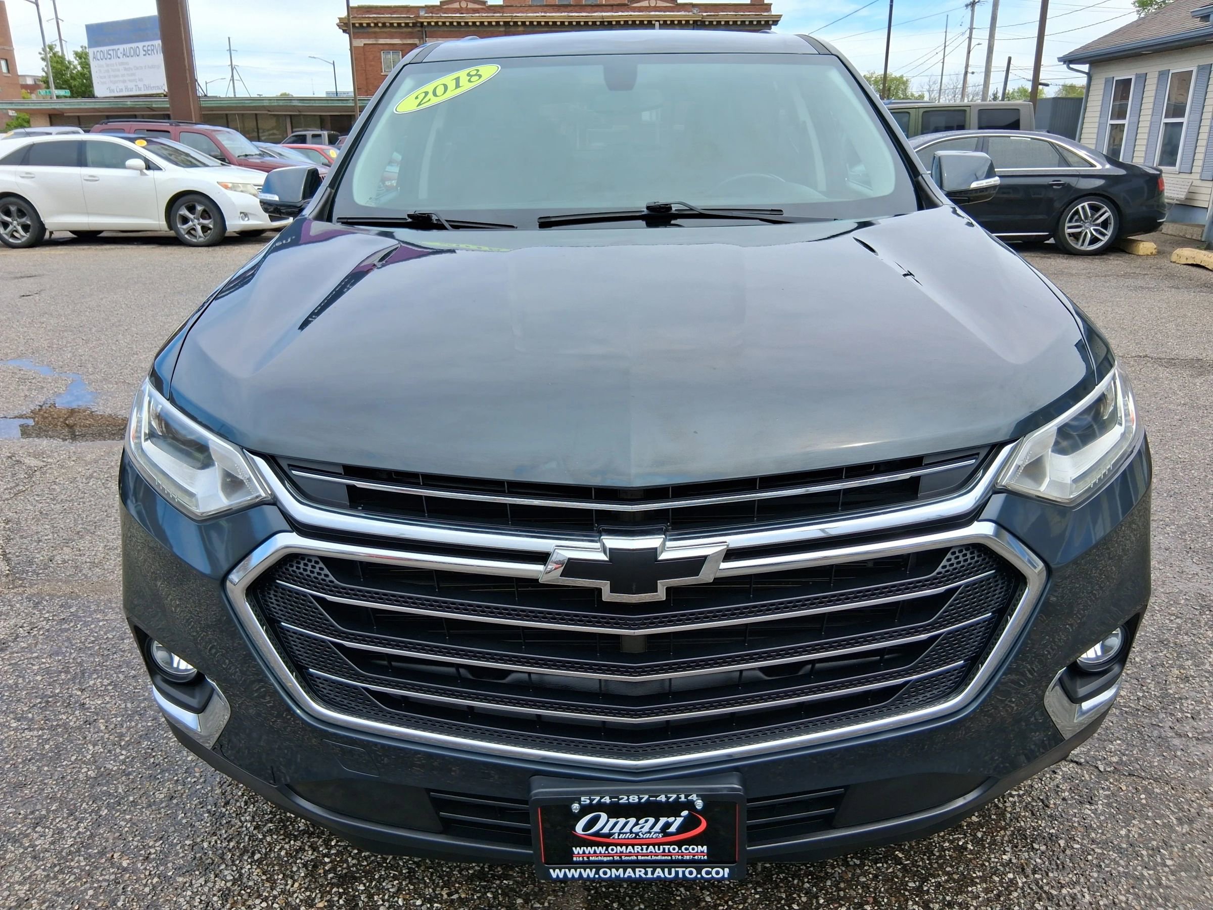 Used 2018 Chevrolet Traverse LT FWD image 4