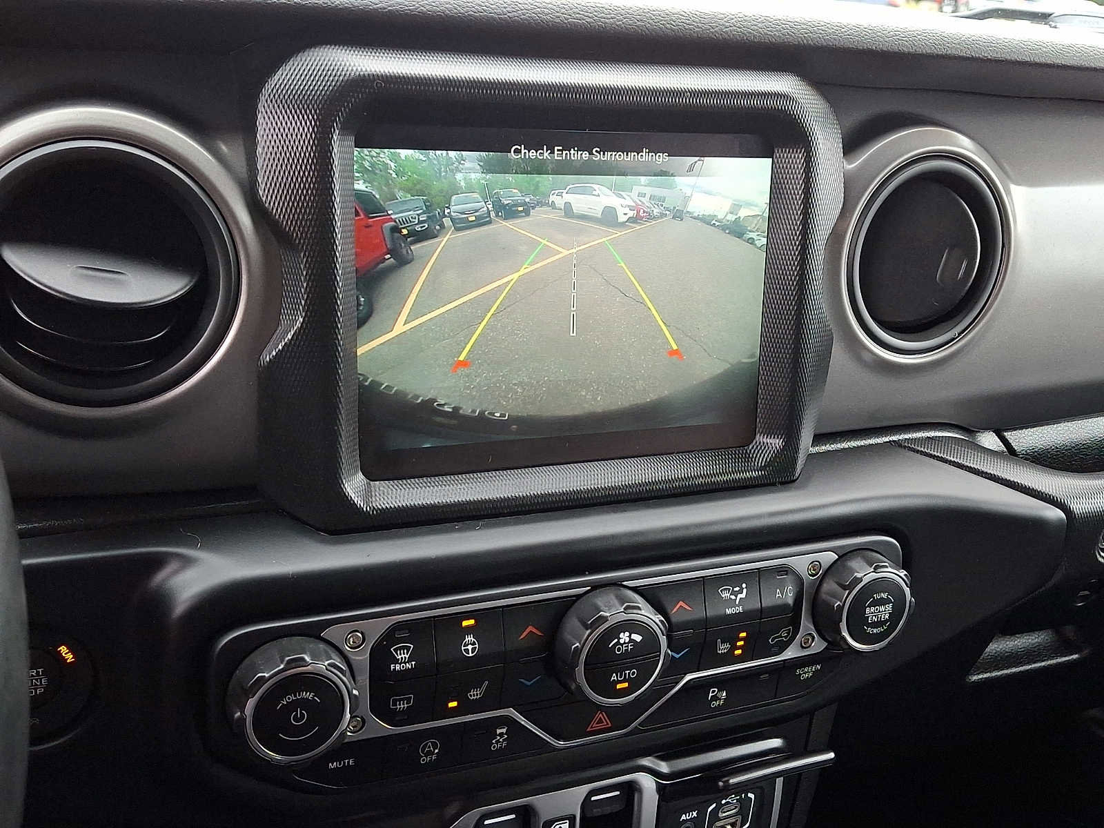Used 2022 Jeep Wrangler Unlimited Sport AWD/4WD image 19