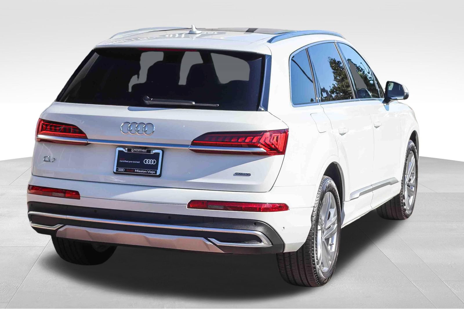 Certified 2023 Audi Q7 2.0T Premium w/ Convenience Package AWD/4WD image 8