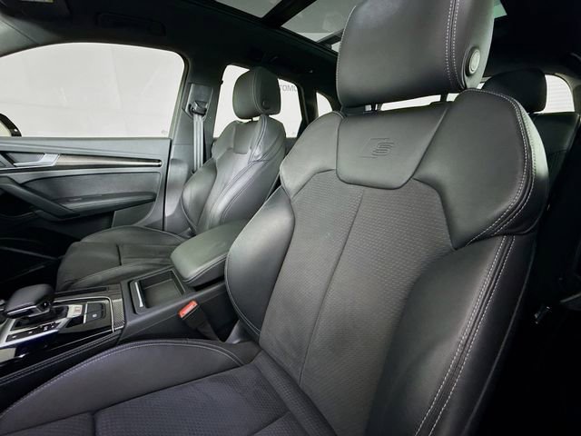 Used 2022 Audi SQ5 Premium Plus w/ Premium Plus Package image 22
