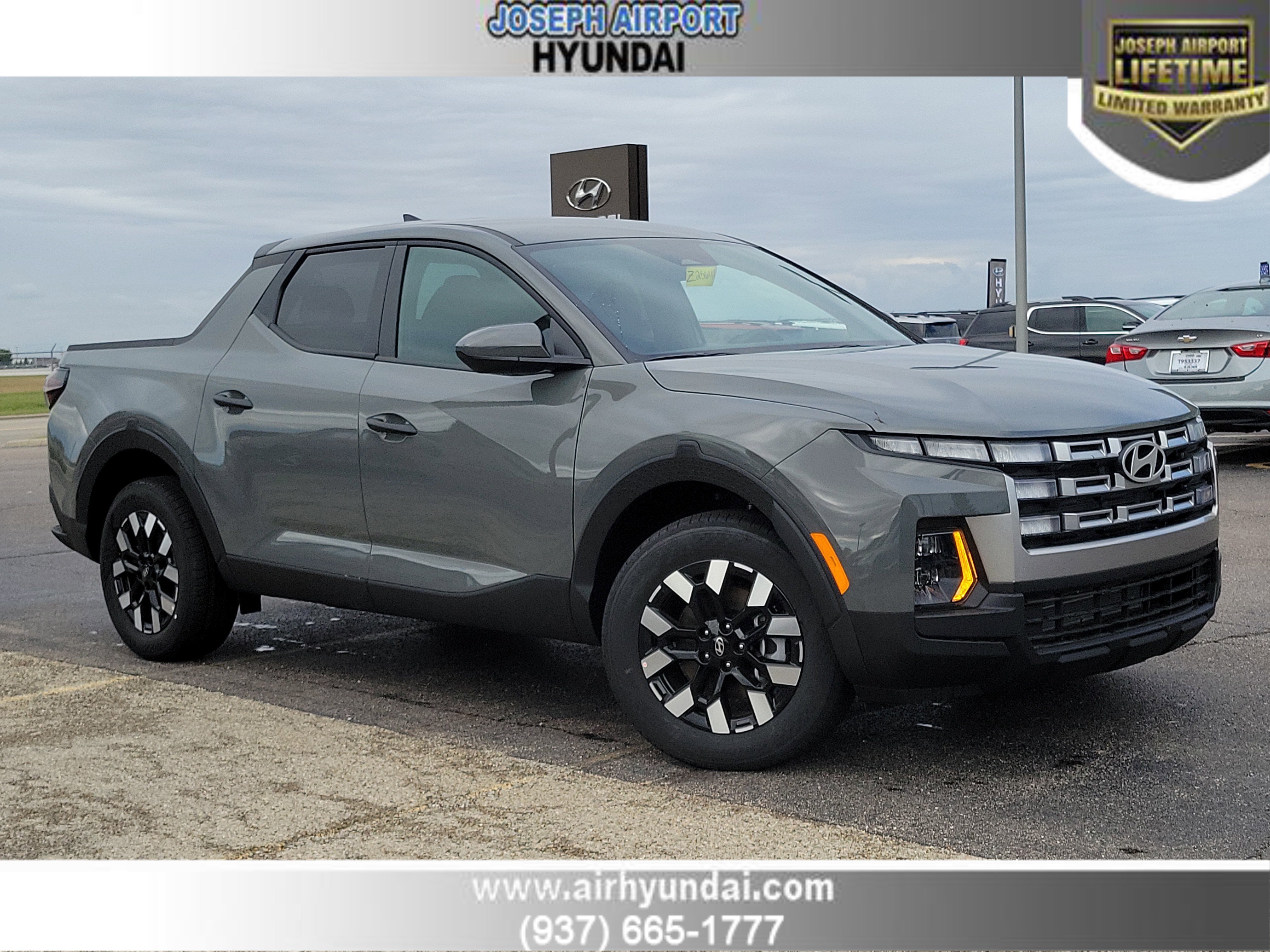 New 2025 Hyundai Santa Cruz SE