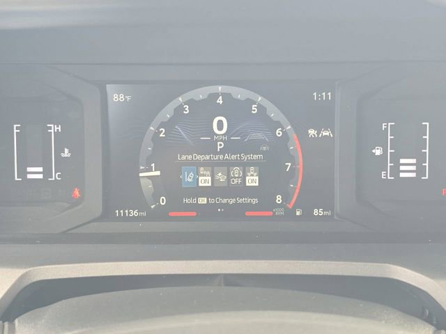 Certified 2025 Toyota 4Runner SR5 AWD/4WD image 25