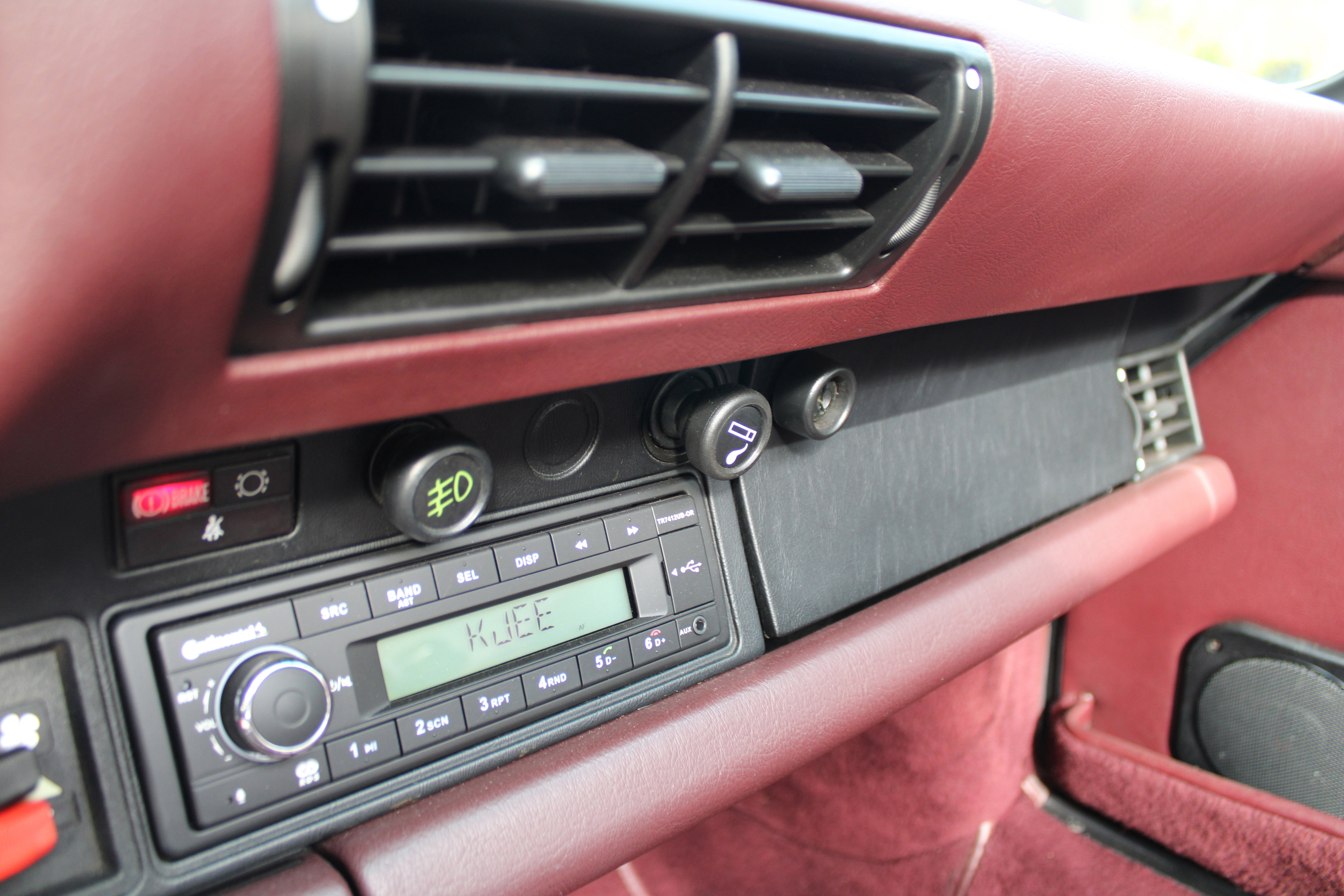 Used 1987 Porsche 911 Carrera image 22