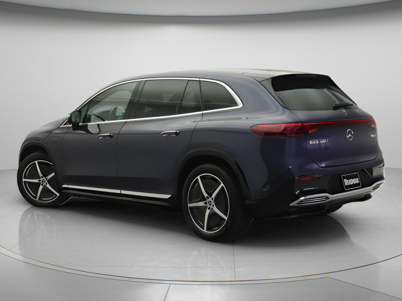 Certified 2023 Mercedes-Benz EQS 580 4MATIC SUV image 2