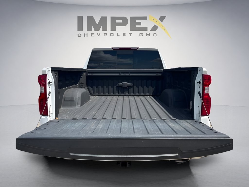 Used 2024 Chevrolet Silverado 1500 LT AWD/4WD image 73