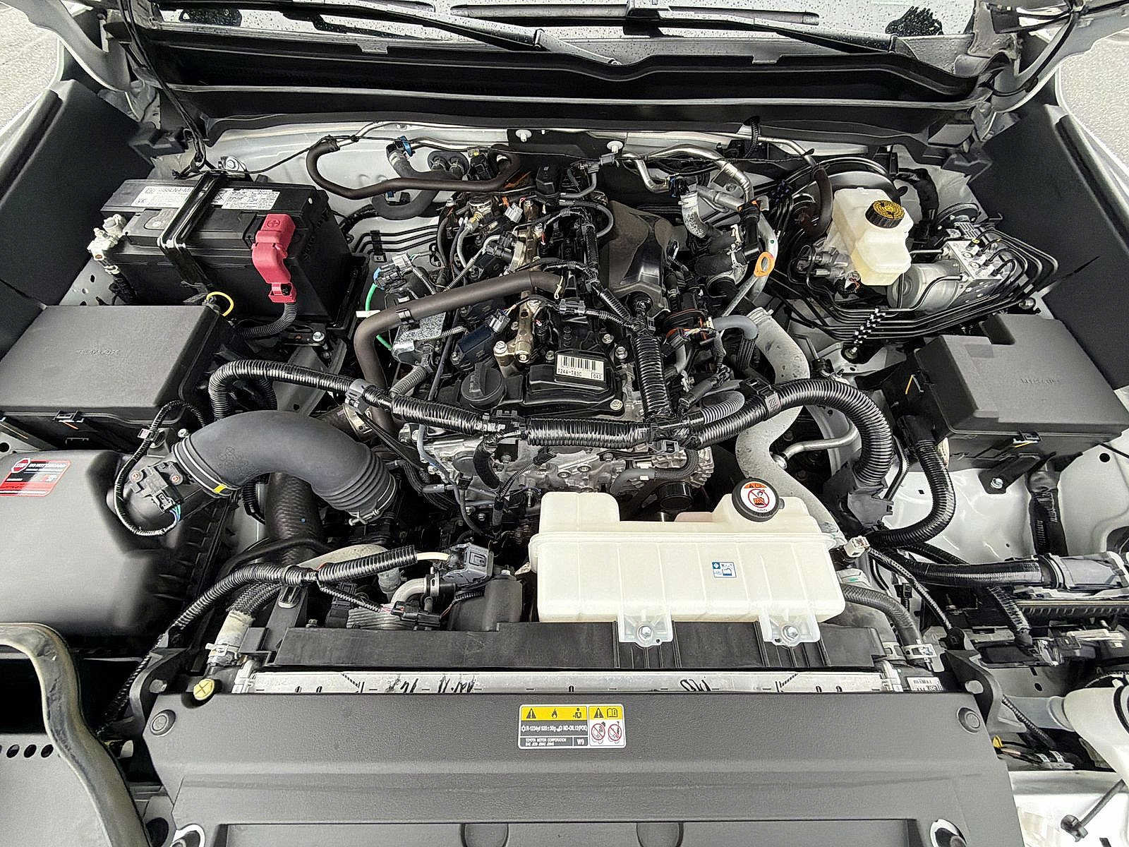 Used 2024 Toyota Tacoma TRD Off-Road AWD/4WD image 17
