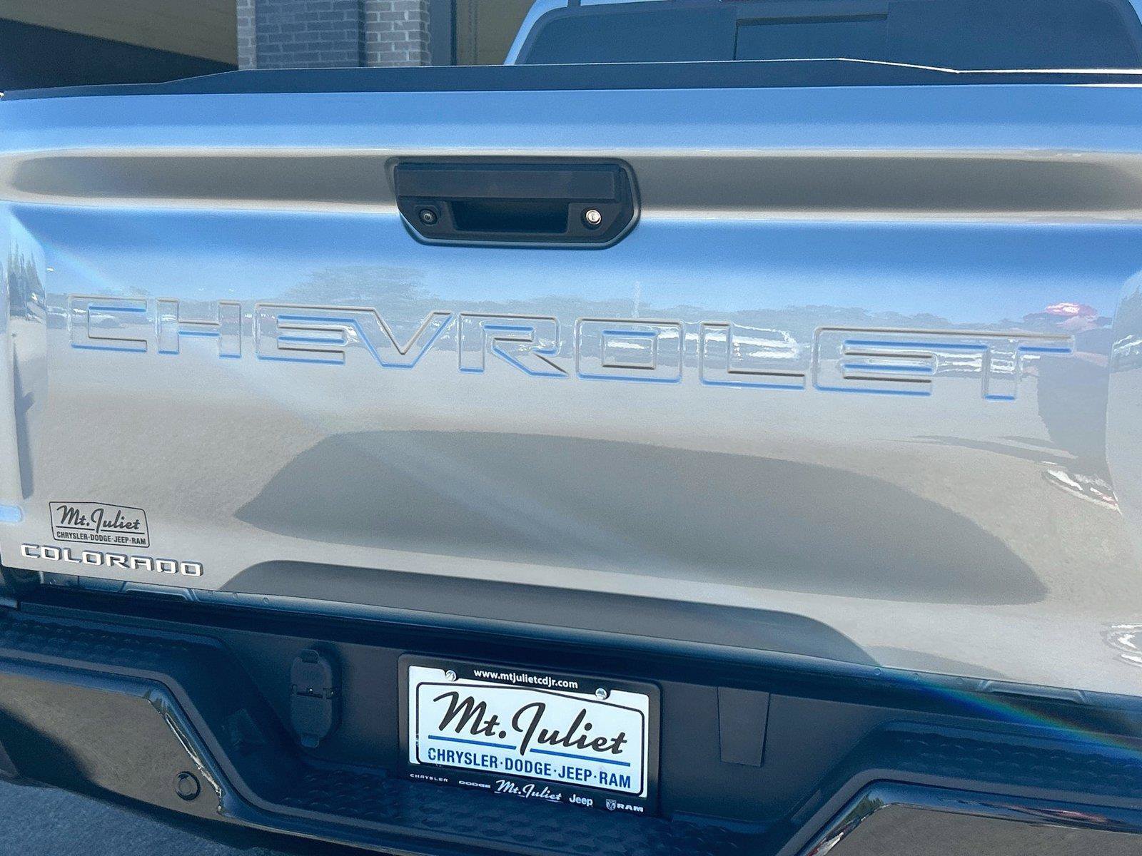 Used 2023 Chevrolet Colorado Z71 w/ Z71 Convenience Package 2 AWD/4WD image 13