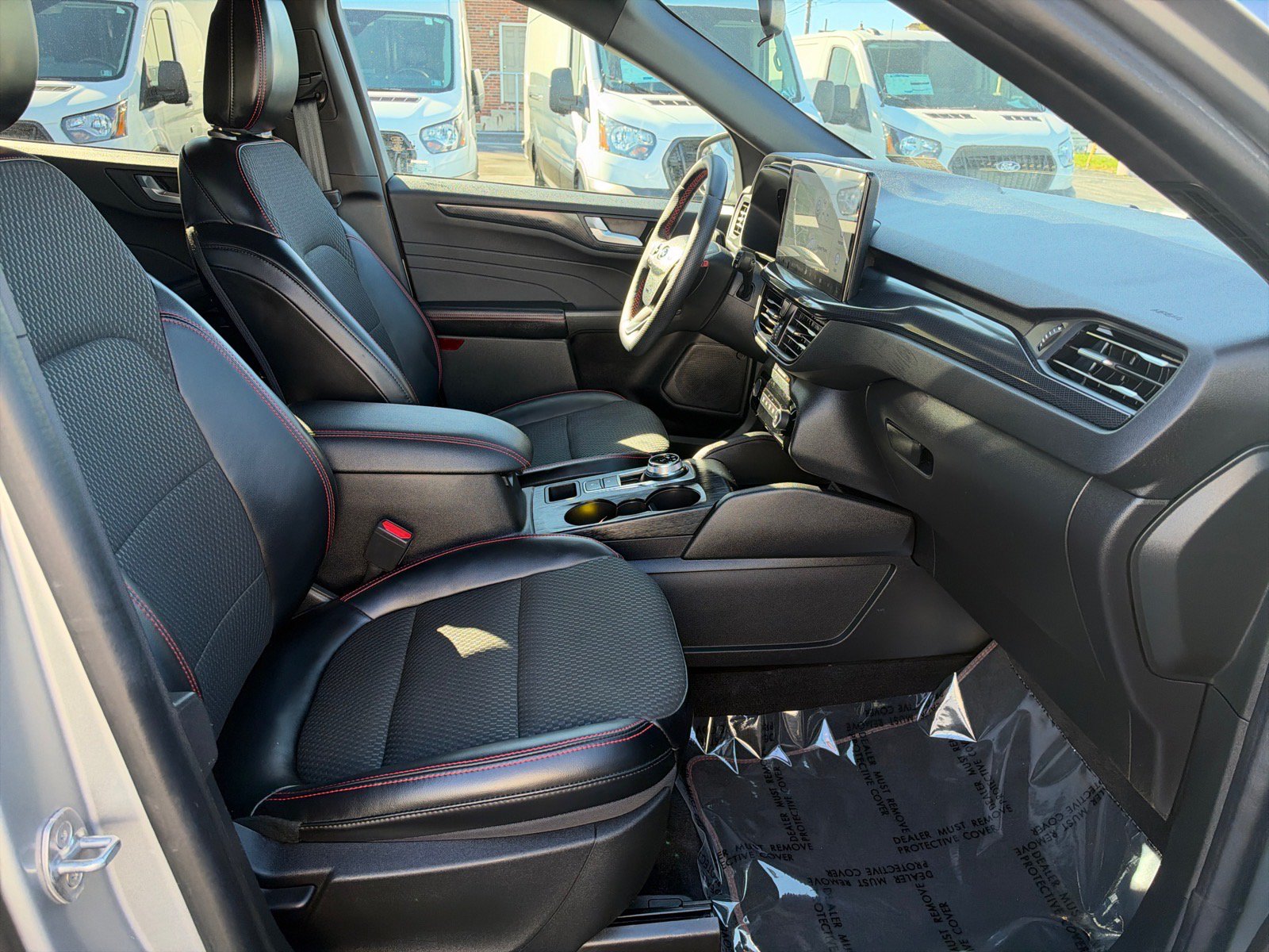 Certified 2023 Ford Escape ST-Line w/ Tech Pack #1 AWD/4WD image 18