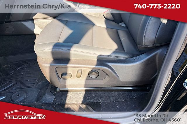 Used 2026 Chevrolet Colorado Trail Boss AWD/4WD image 15