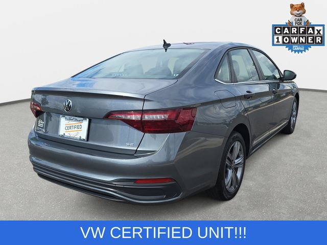 Used 2024 Volkswagen Jetta SE FWD image 5
