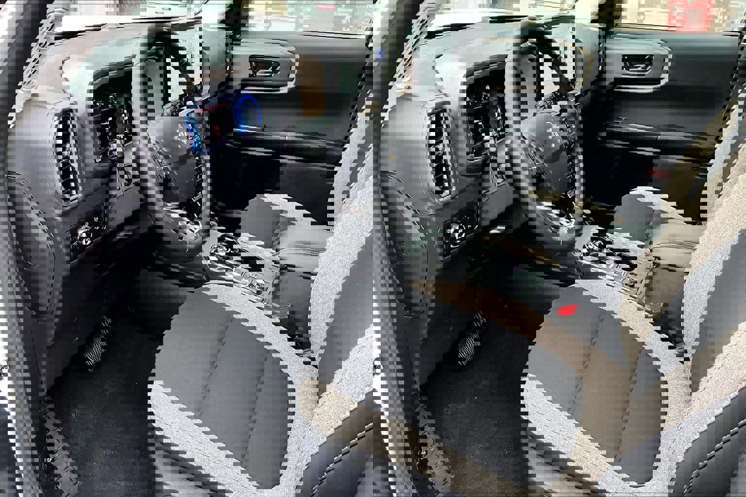 Used 2025 Ford Bronco Sport Big Bend w/ Convenience Package image 17