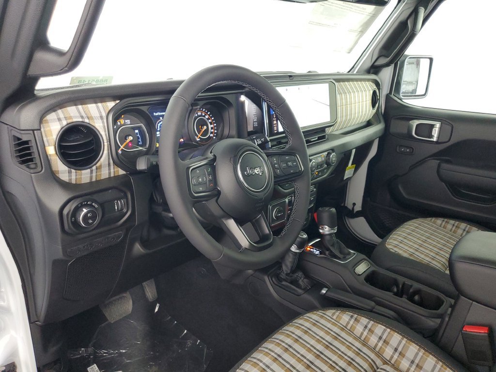 New 2026 Jeep Gladiator Sport AWD/4WD image 13