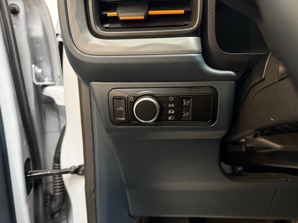 Certified 2025 Ford Maverick Tremor image 31