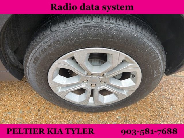 Used 2020 Land Rover Discovery Sport Standard image 8