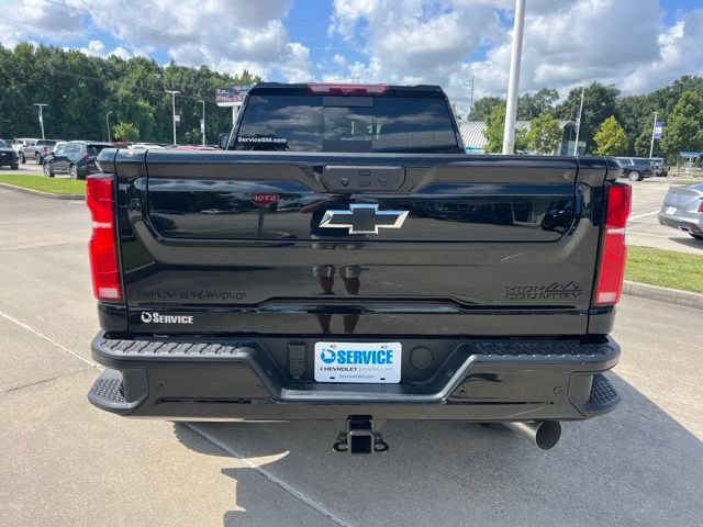 New 2026 Chevrolet Silverado 2500 High Country w/ Midnight Edition AWD/4WD image 6