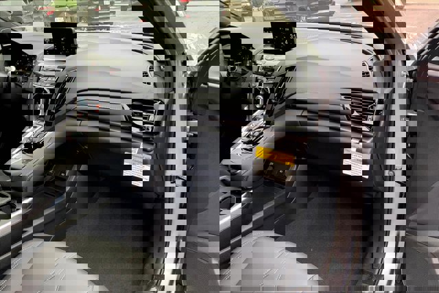 New 2025 Acura RDX SH-AWD image 15