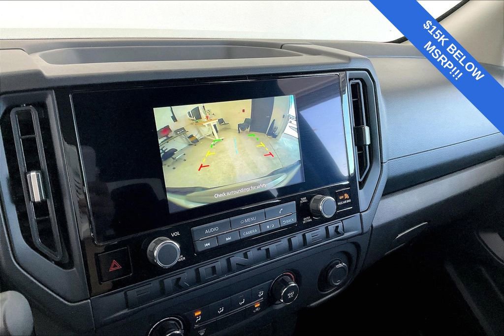 Used 2025 Nissan Frontier S image 31