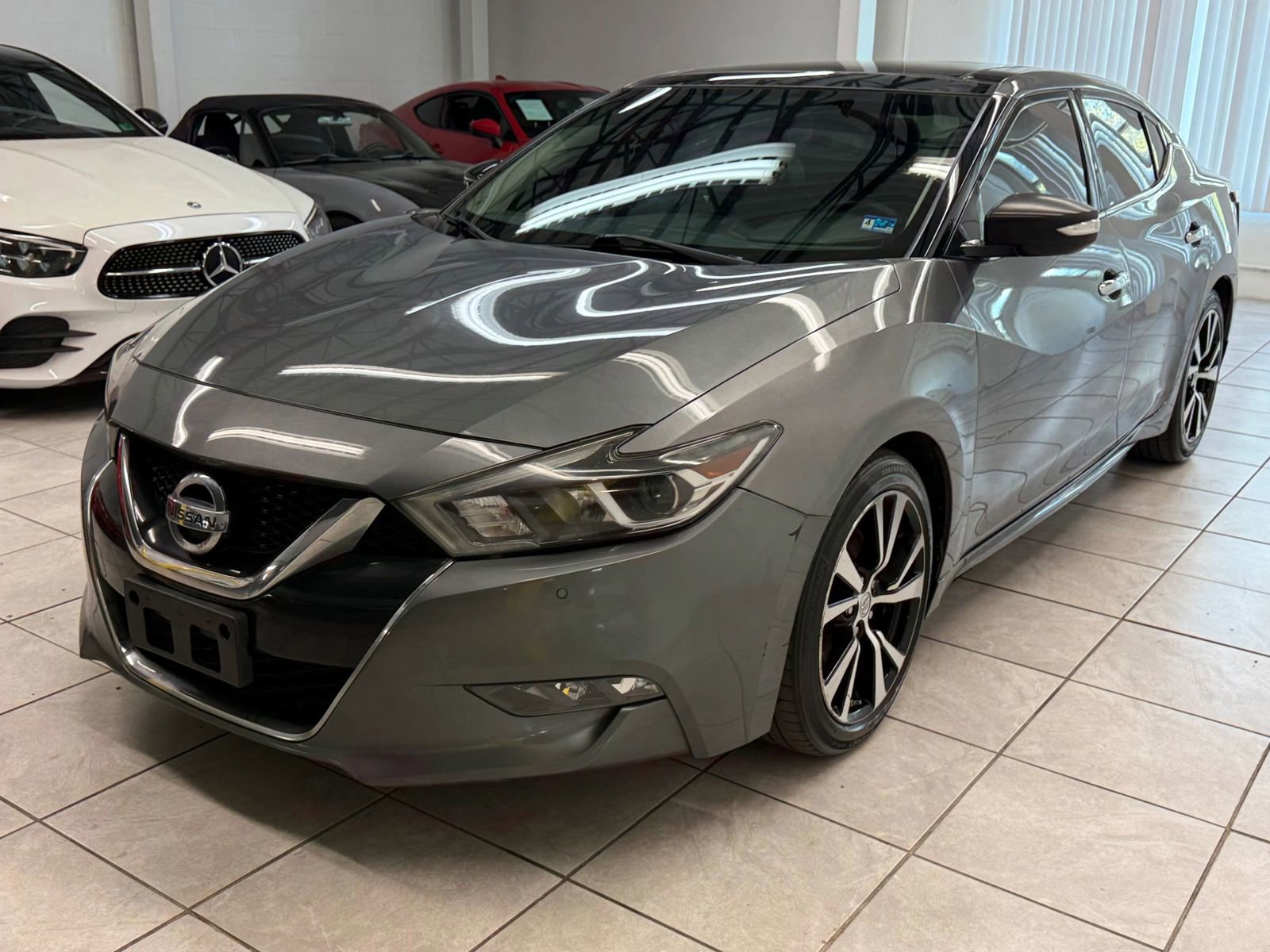 Used 2018 Nissan Maxima 3.5 SL FWD image 3