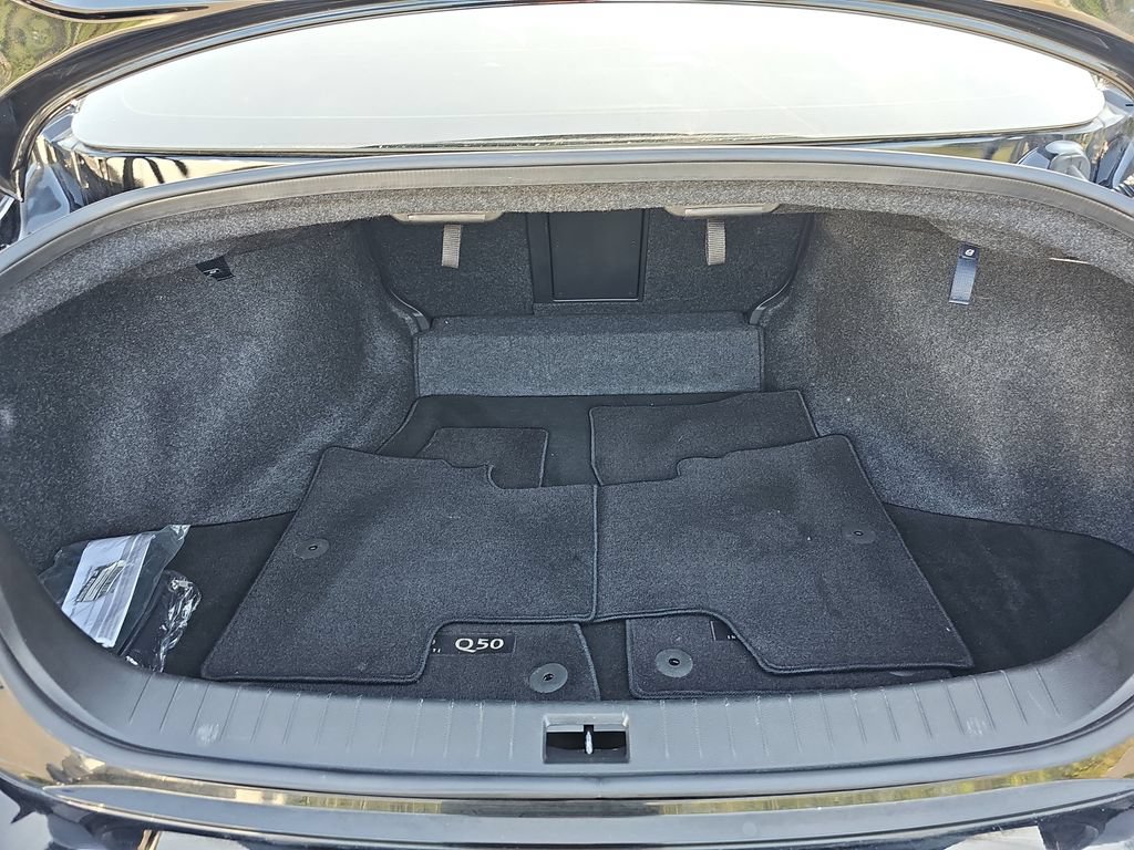 Used 2023 INFINITI Q50 Luxe w/ Cargo Package RWD image 29