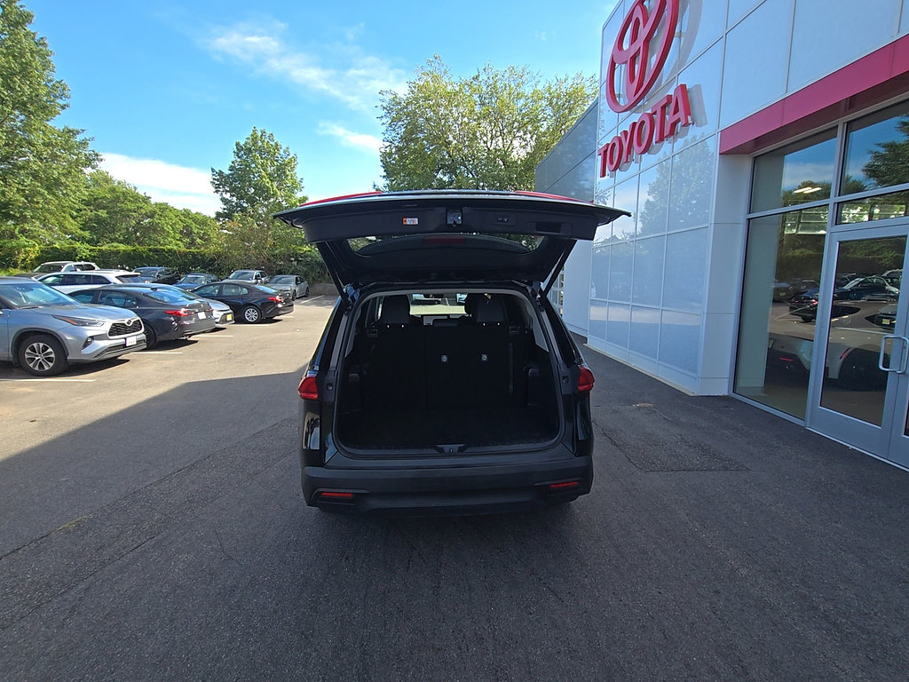 Certified 2025 Toyota Grand Highlander AWD image 7
