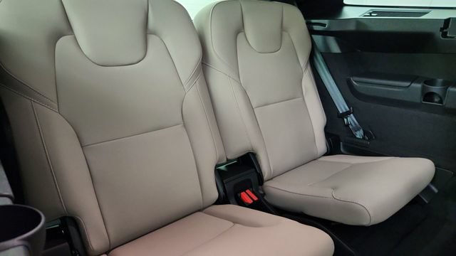 Used 2027 Volvo XC90 B6 Plus AWD/4WD image 35