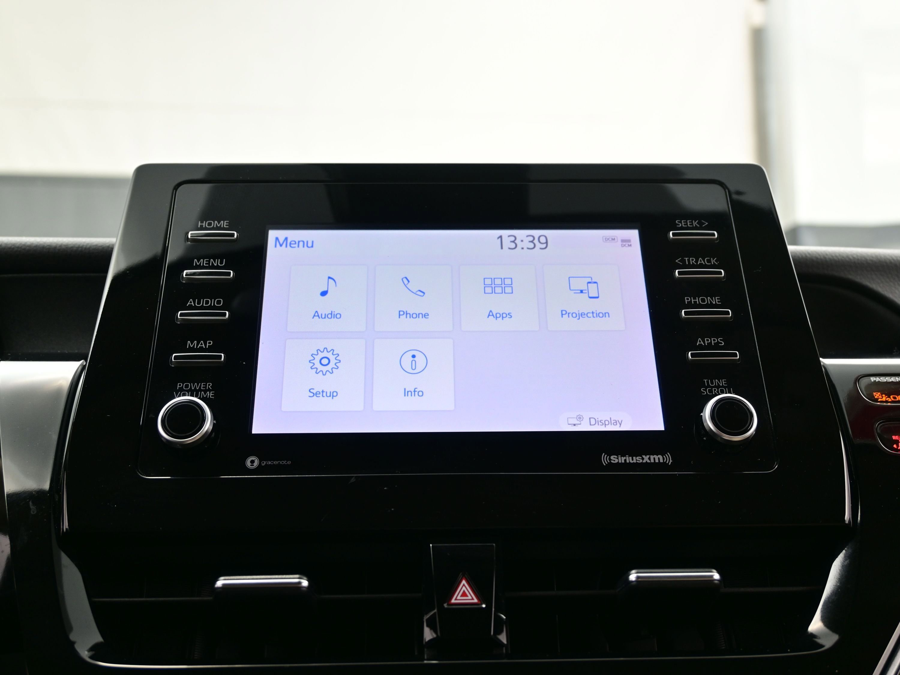 Used 2022 Toyota Camry LE image 19