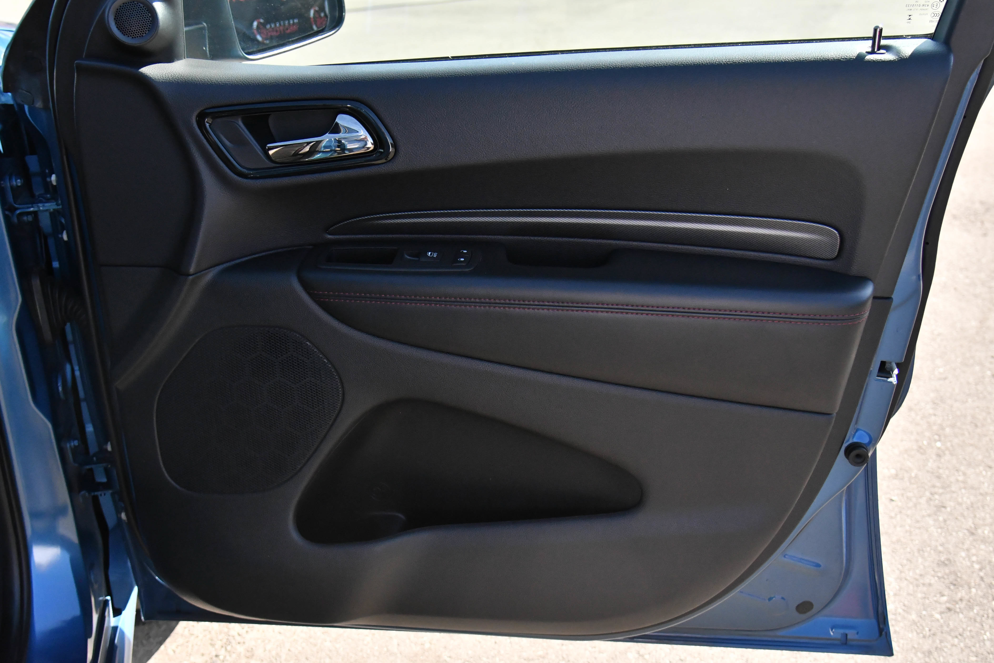 Used 2025 Dodge Durango GT AWD/4WD image 48