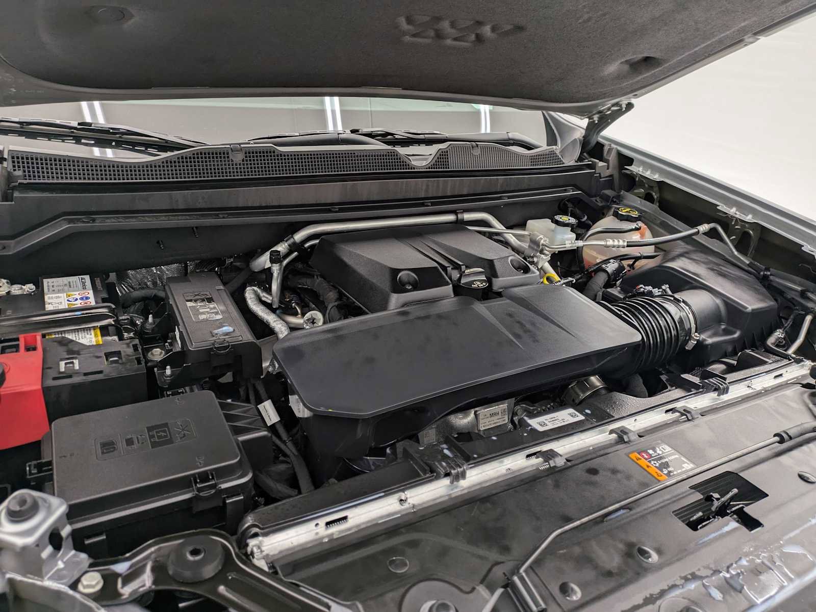 Used 2024 Chevrolet Colorado Trail Boss w/ Advanced Trailering Package image 14