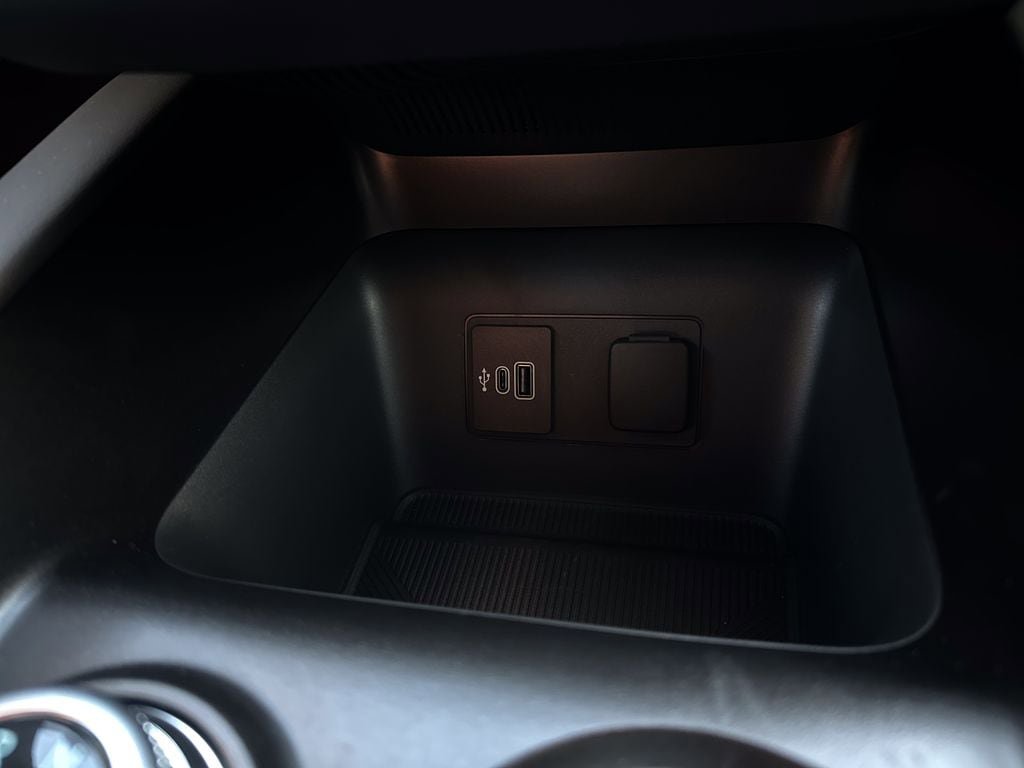 New 2026 Ford Explorer Active RWD image 54