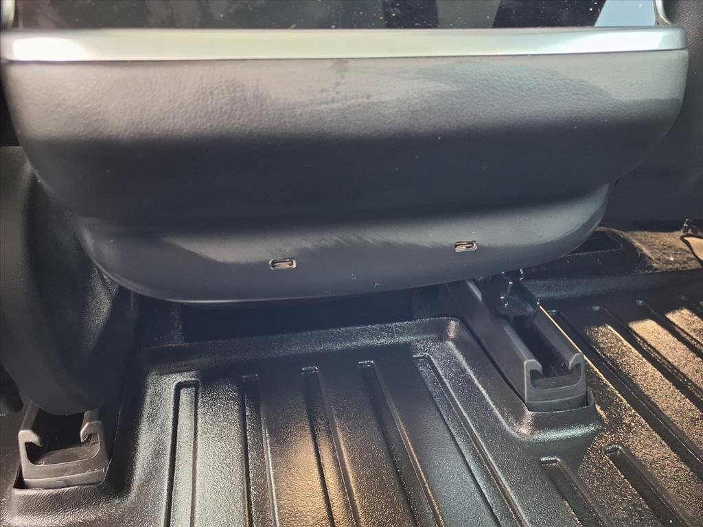 Used 2022 Tesla Model S image 16