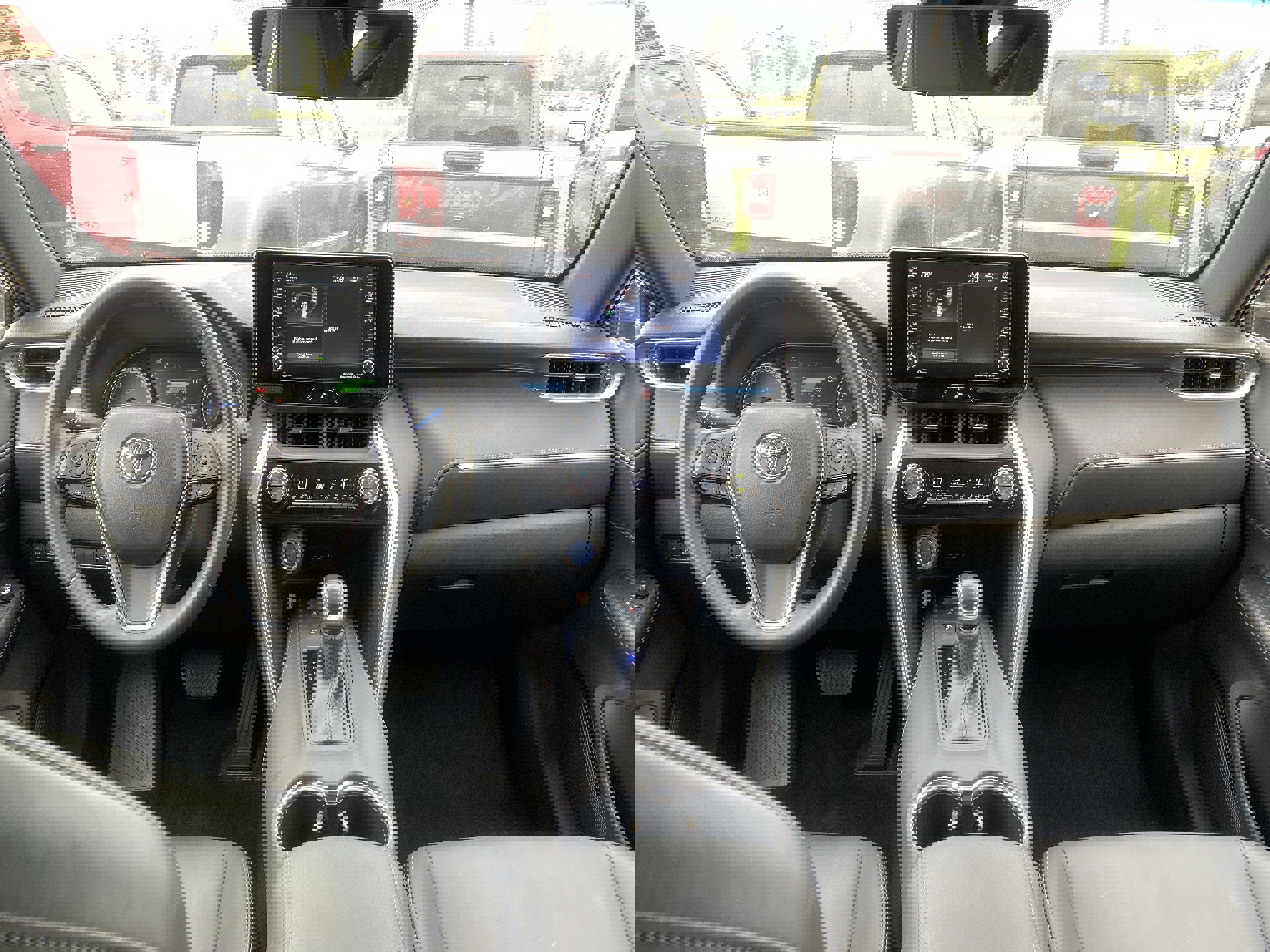 Used 2022 Toyota Venza XLE image 12