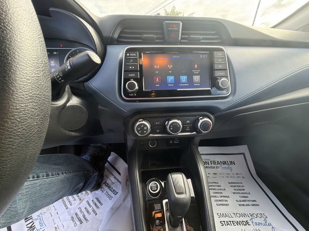 Used 2024 Nissan Versa SV FWD image 18