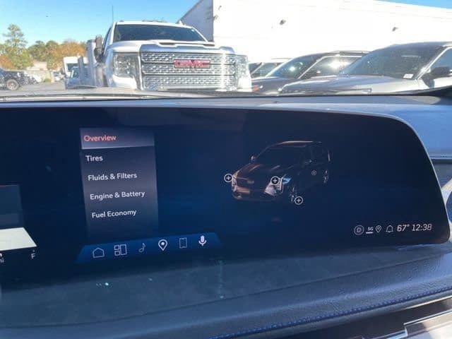 Used 2025 Cadillac XT4 Sport image 14