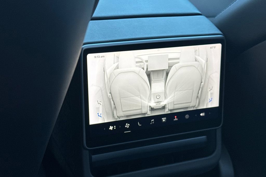 Used 2026 Tesla Model Y Long Range AWD/4WD image 16