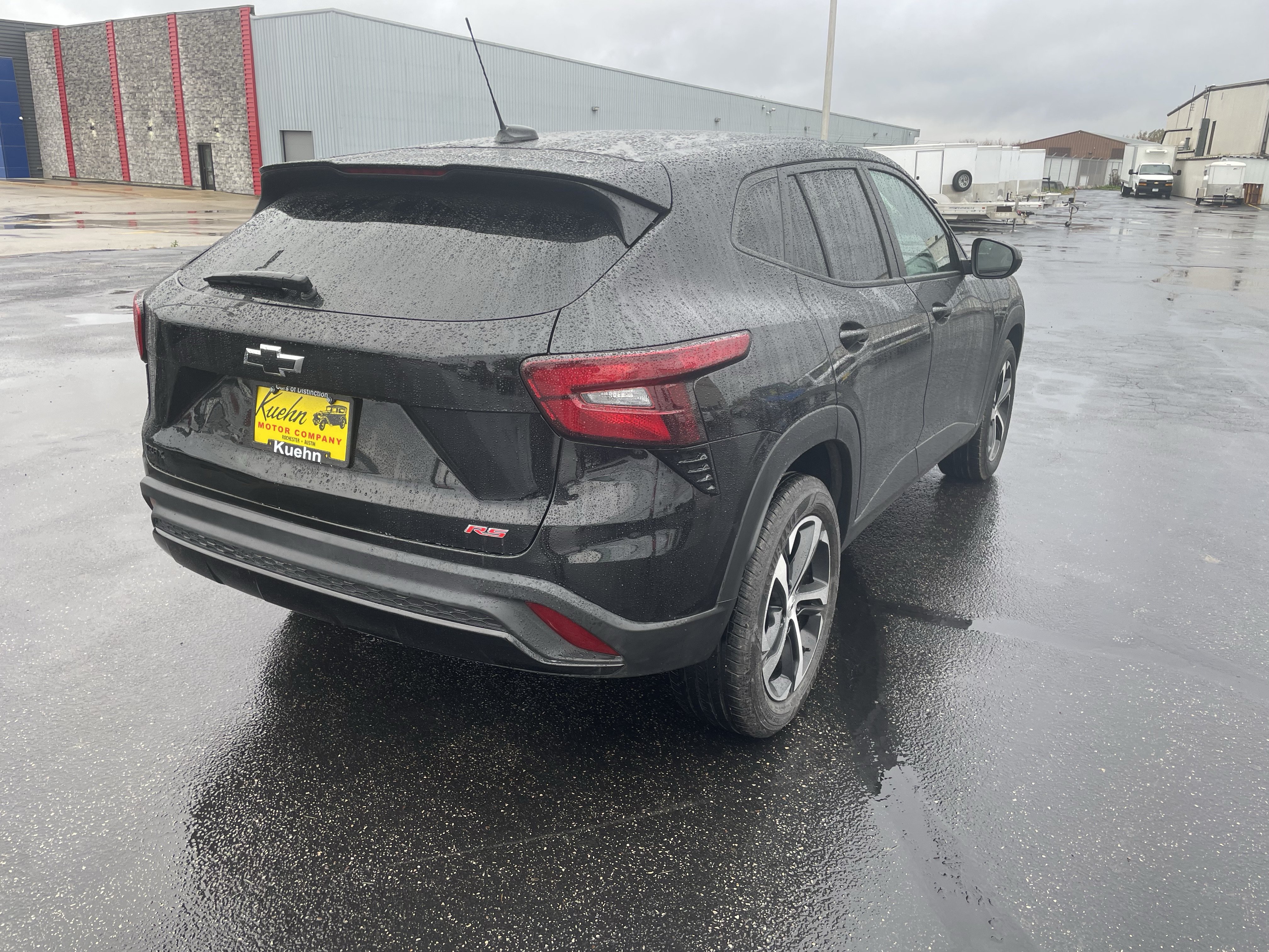 Used 2026 Chevrolet Trax RS w/ Sunroof Package FWD image 8