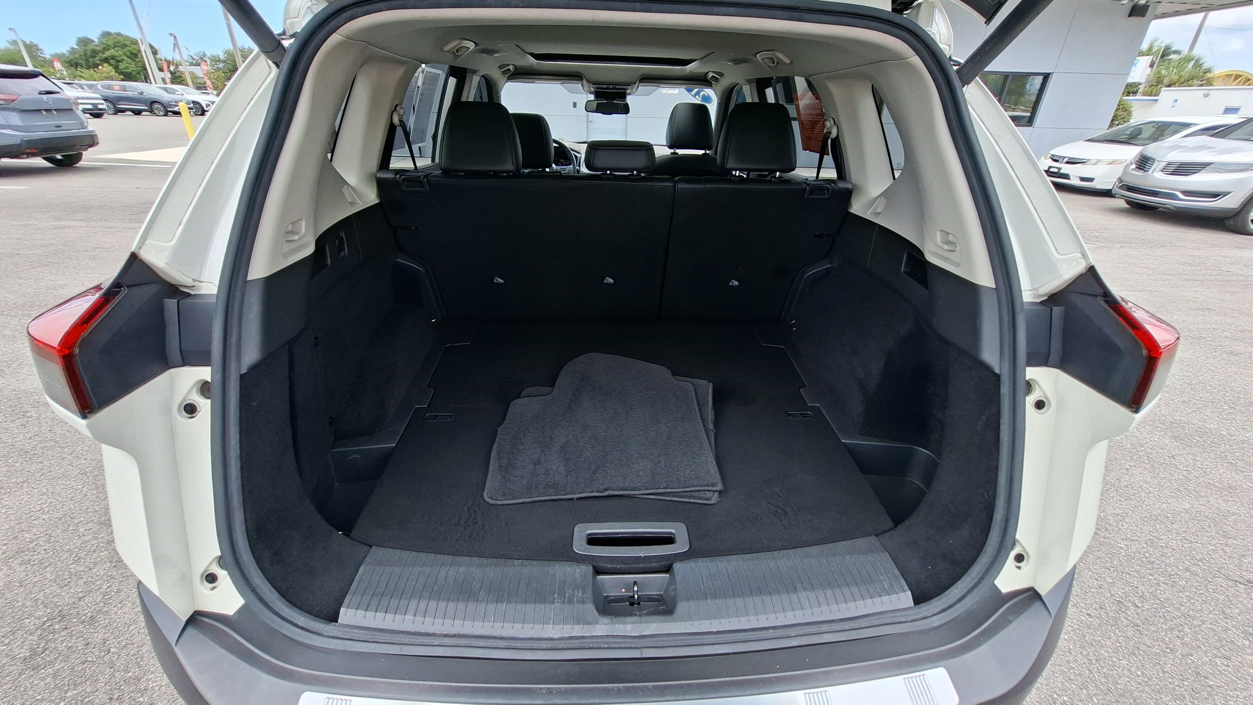 Certified 2021 Nissan Rogue SL FWD image 21