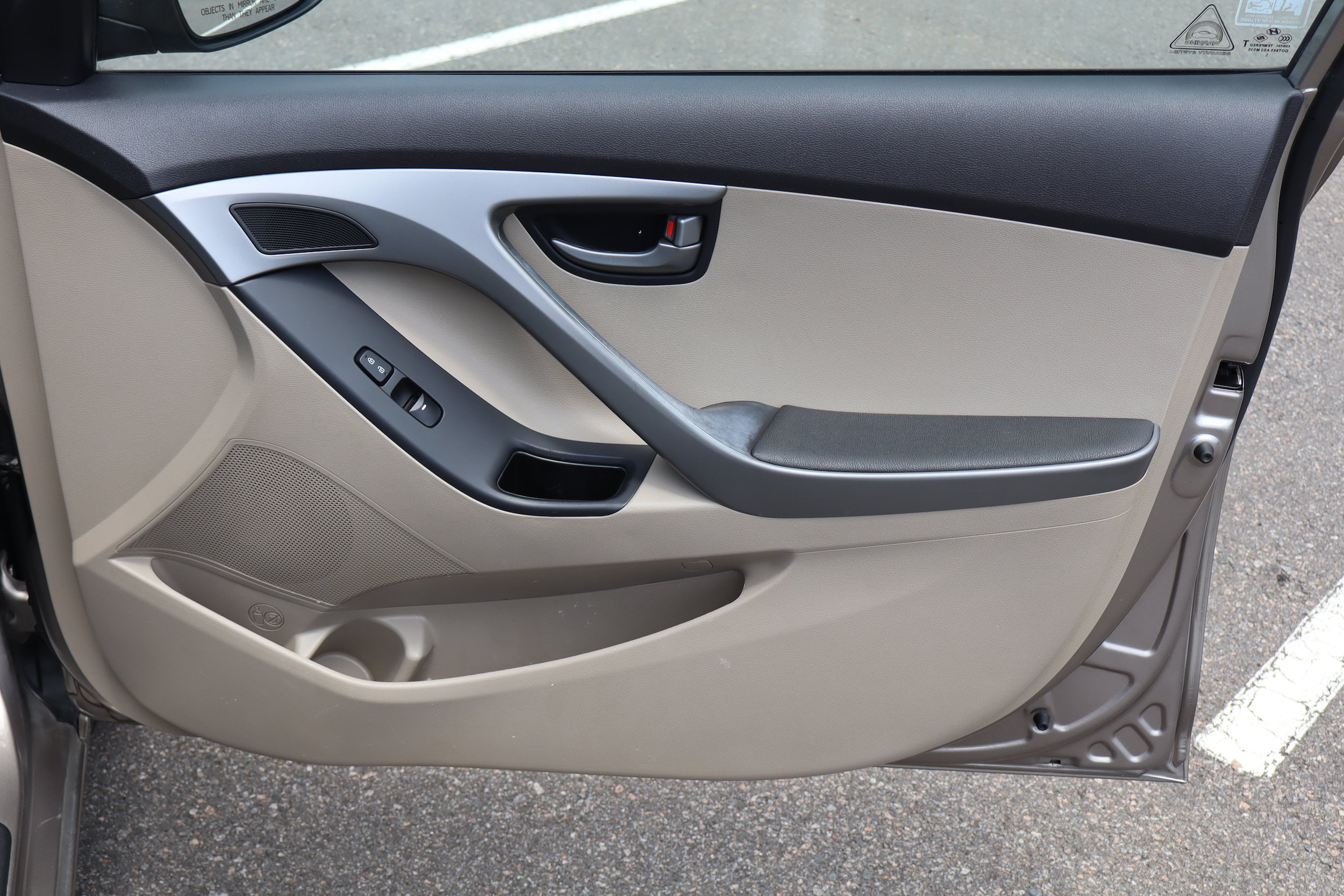 Used 2016 Hyundai Elantra SE FWD image 31