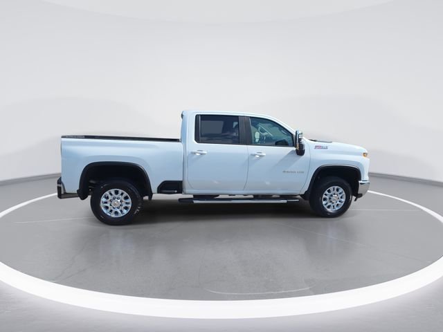 Used 2024 Chevrolet Silverado 2500 LT AWD/4WD image 9