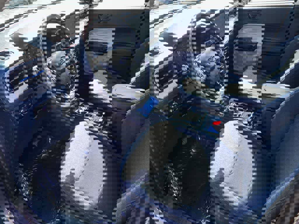 Used 2025 Ford Maverick XLT w/ Equipment Group 302A image 16