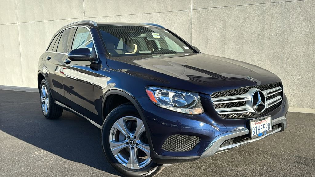 Used 2017 Mercedes-Benz GLC 300 GLC 300 image 1
