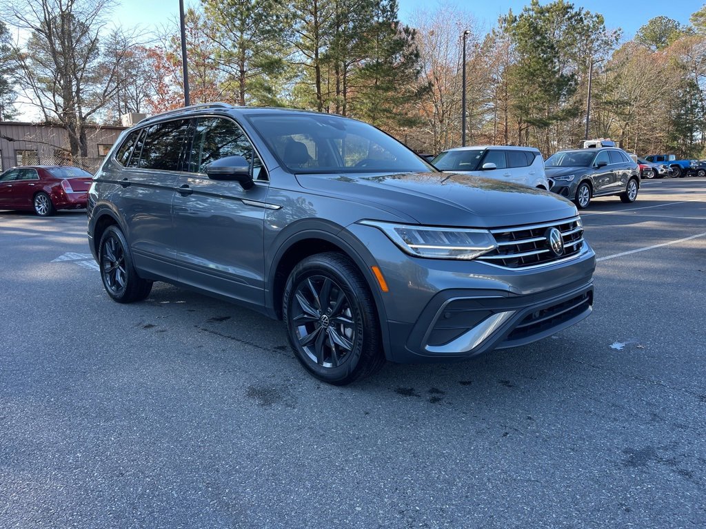 Used 2024 Volkswagen Tiguan Wolfsburg Edition image 4