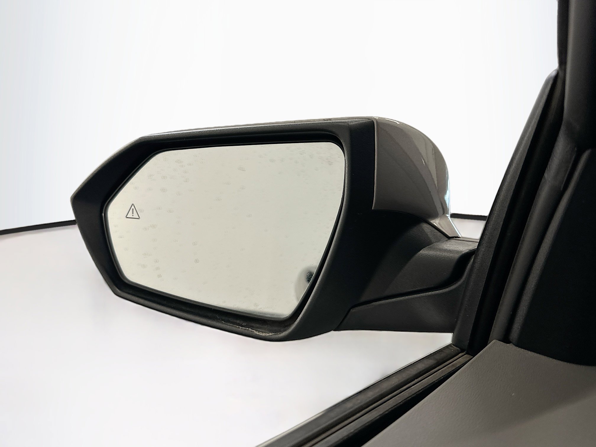 Used 2025 Hyundai Elantra SEL FWD image 16