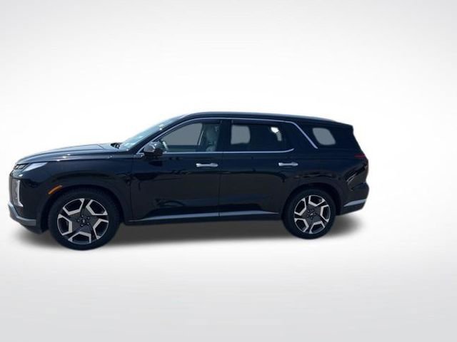 Used 2024 Hyundai Palisade Limited image 2