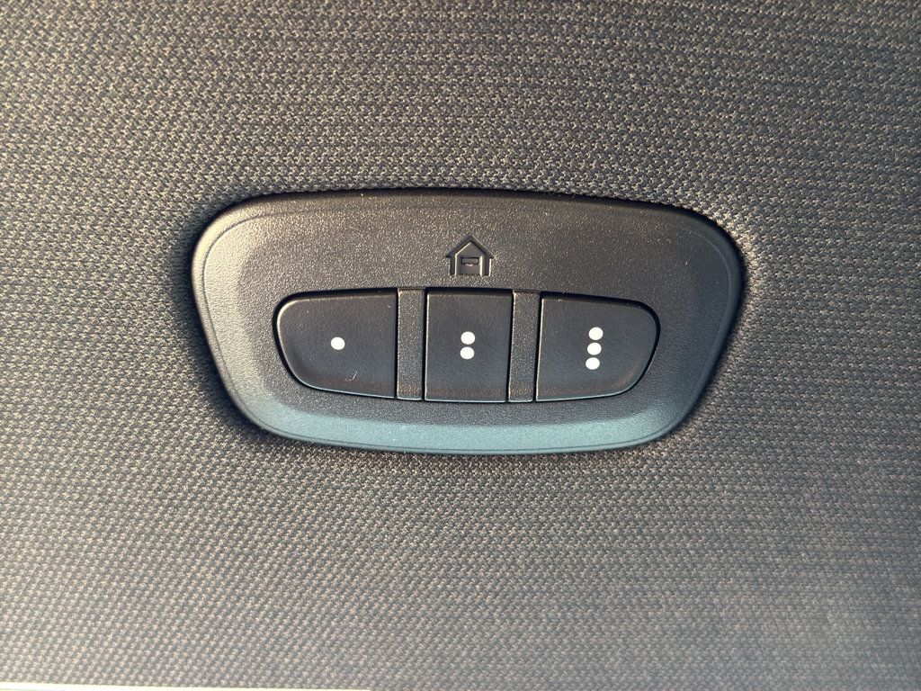 Used 2026 RAM 1500 Laramie AWD/4WD image 29