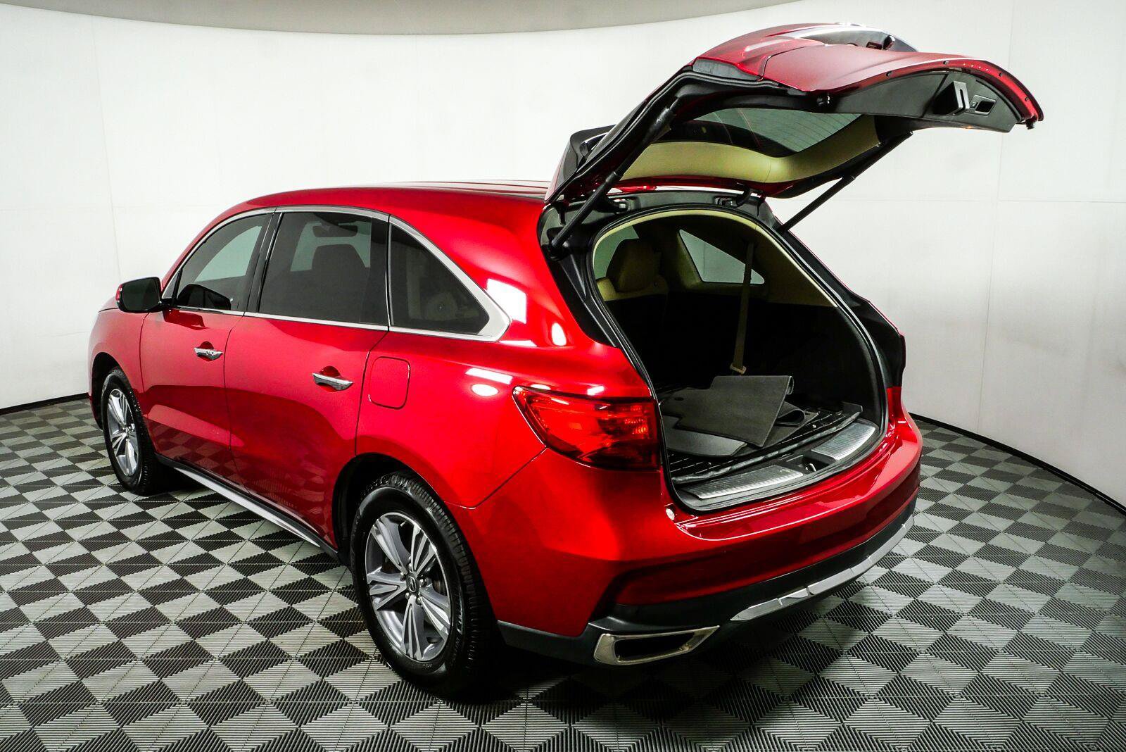 Used 2020 Acura MDX FWD image 35